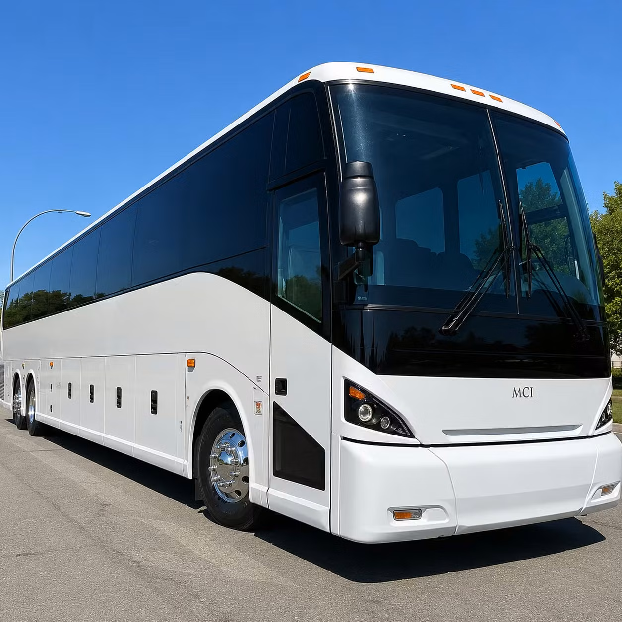airport and detroit metro employee transfer shuttles from royal oak