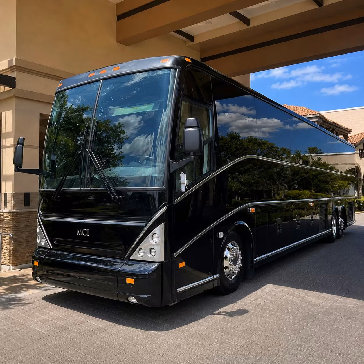 conference and convention shuttle services in royal oak and oakland county