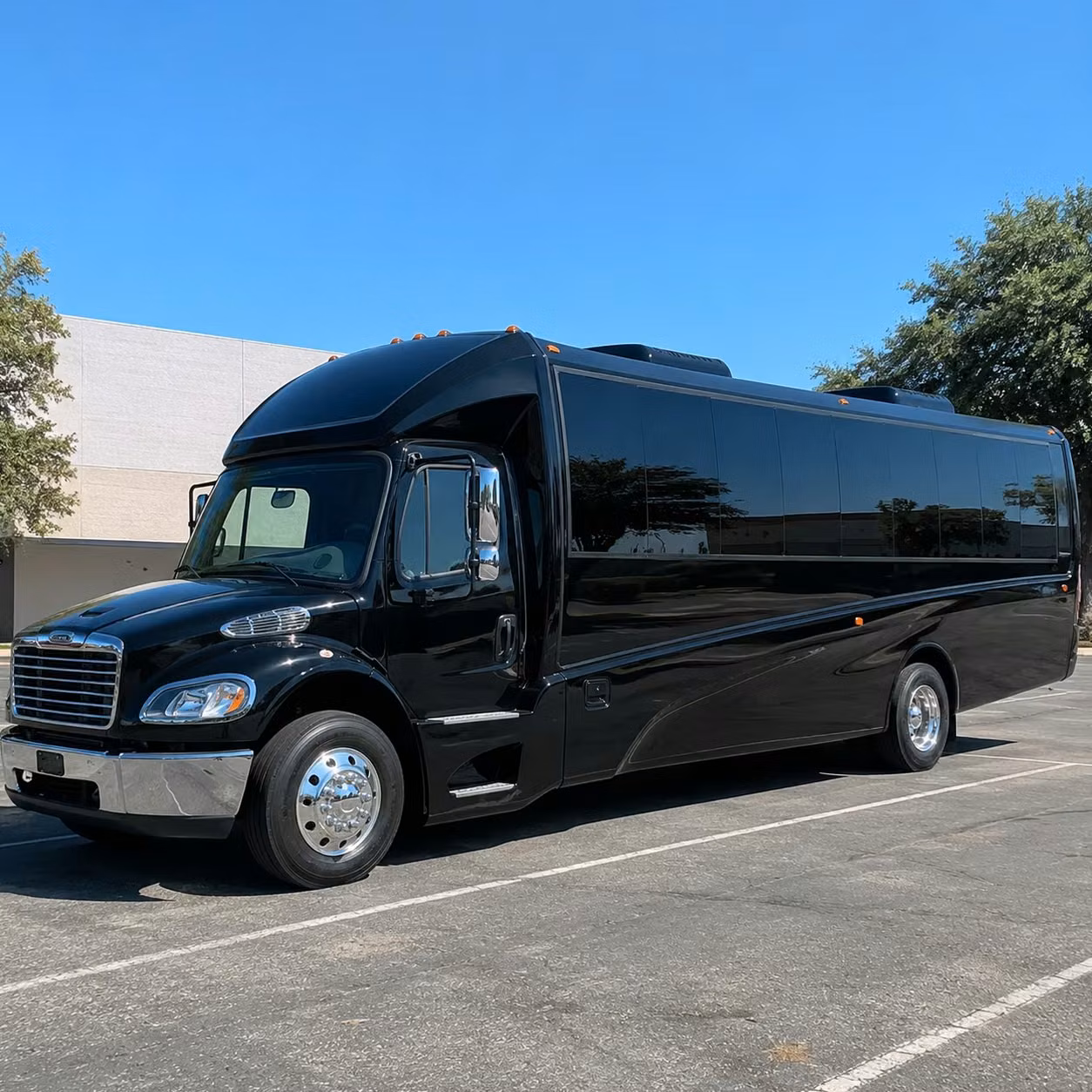 royal oak 30 passenger minibus rental